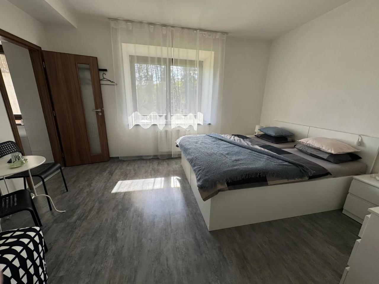 Andelska Hora  Pension Anja מראה חיצוני תמונה